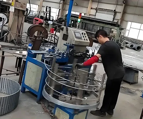 Producing Process of Ukrainian Spider Spiral Razor Wire